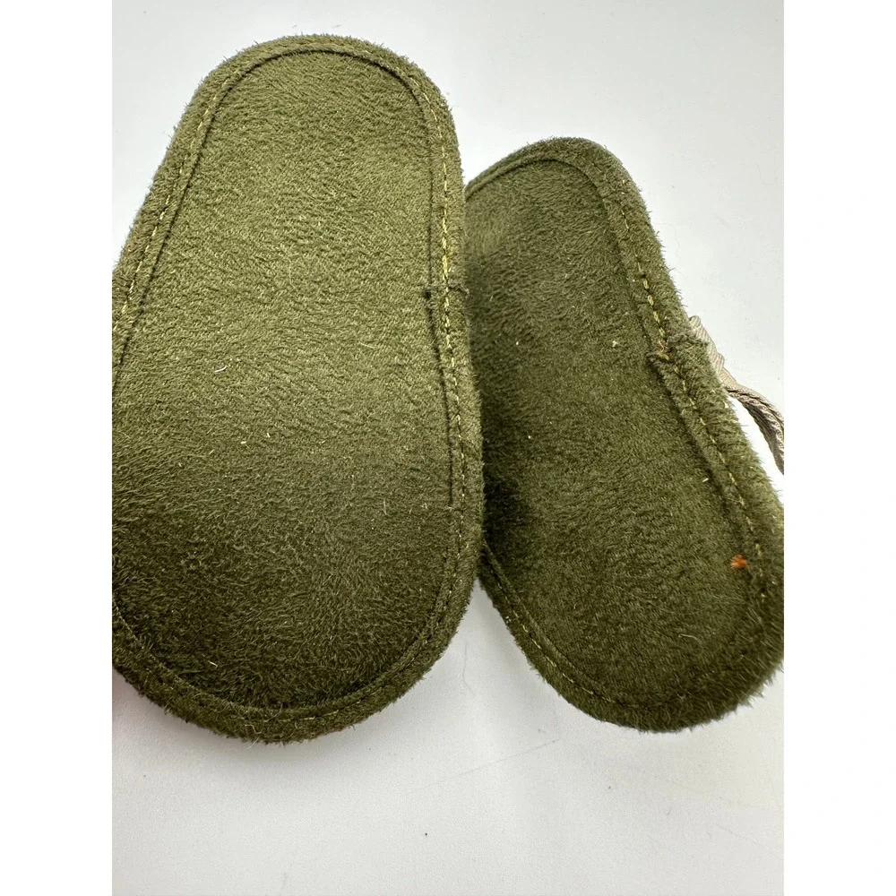 The Childrens Place Sandals Kids 6-12M Green Orange Star Embroidered Soft Sole